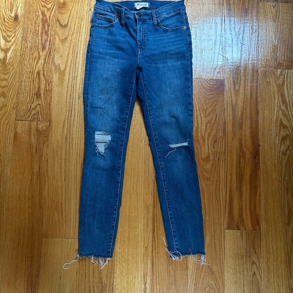 Madewell Blue Ankle Cropped Jeans with Distressed Details